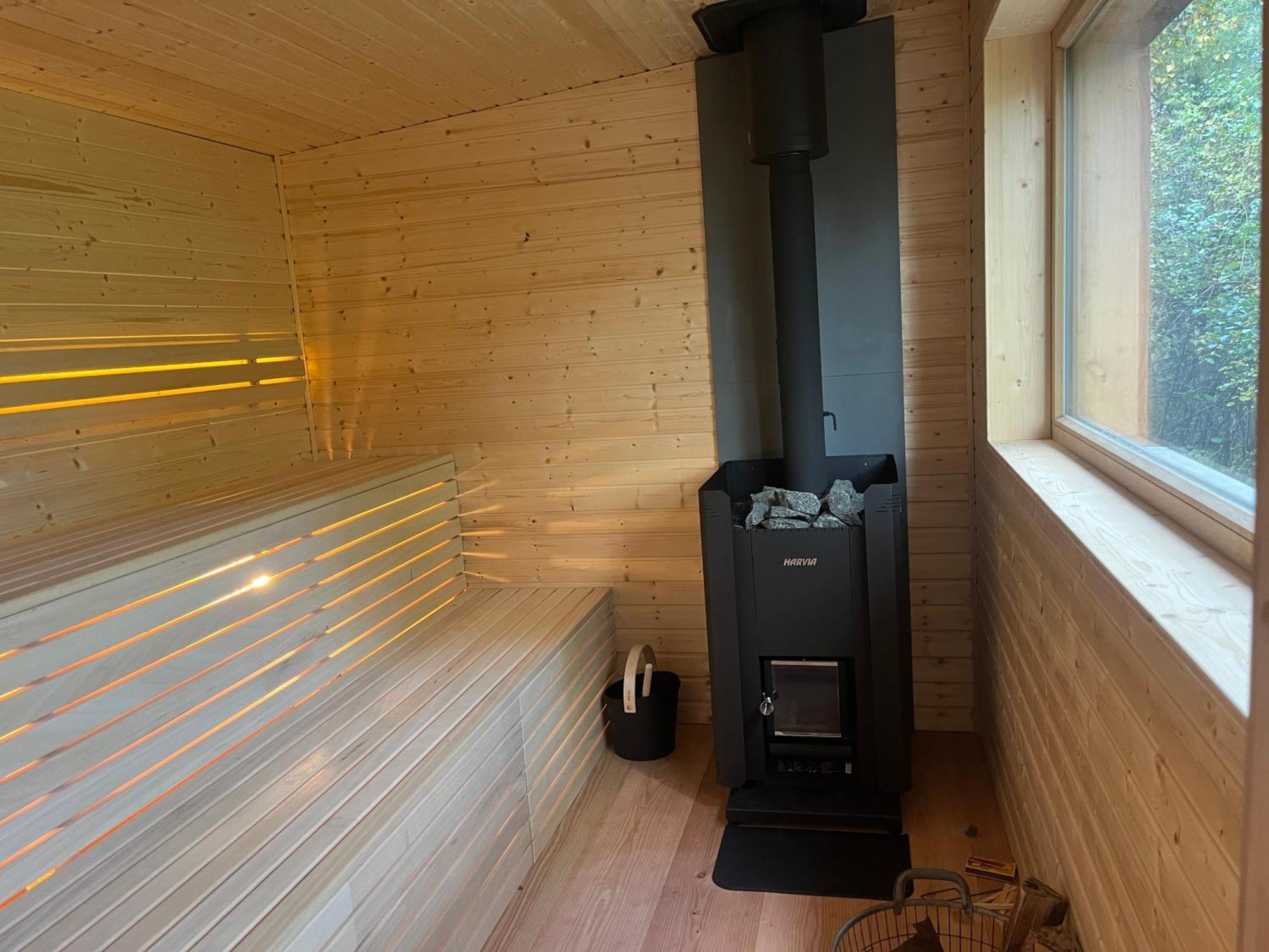Romantisches Studio Am Waldesrand Mit Gartensauna Schwarz  Dış mekan fotoğraf
